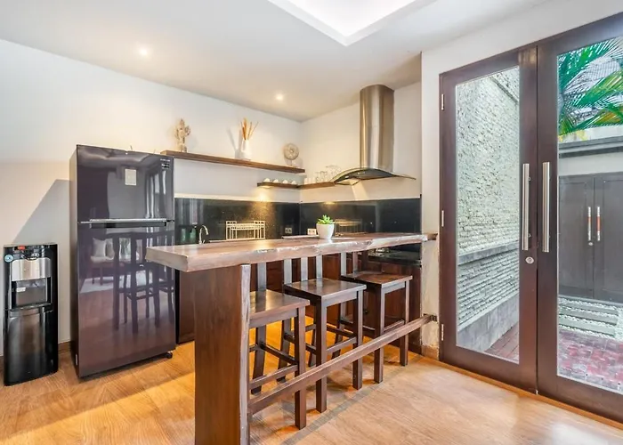 Elvaluna A Modern 2br Pool