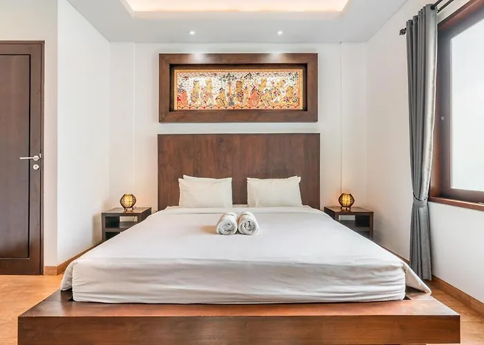 Villa Elvaluna A Modern 2br Pool