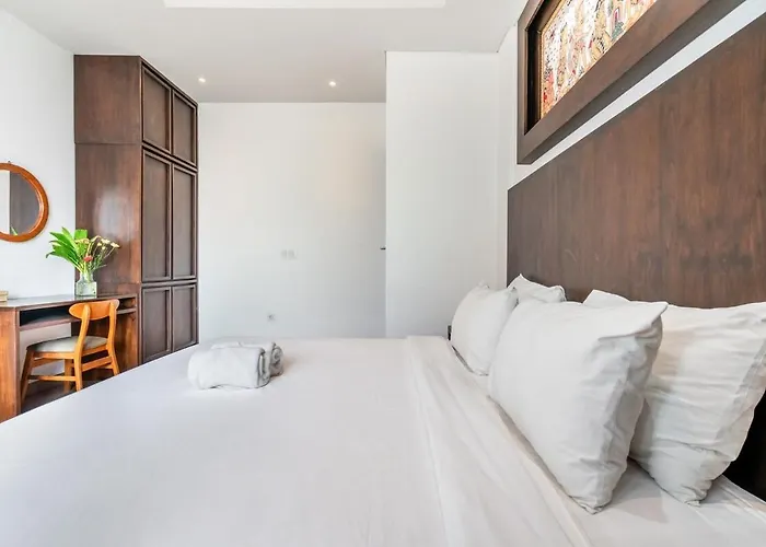 Elvaluna A Modern 2br Pool Villa Seminyak (Bali)