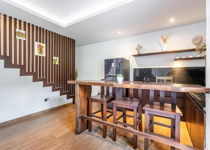 Elvaluna A Modern 2br Pool Villa Seminyak (Bali)