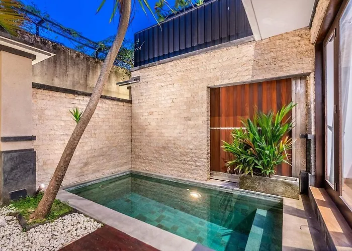 Villa Elvaluna A Modern 2br Pool