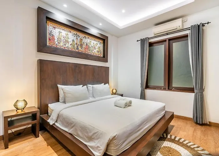 Elvaluna A Modern 2br Pool Villa Seminyak (Bali)
