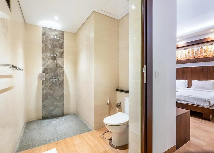 Elvaluna A Modern 2br Pool * Seminyak (Bali)