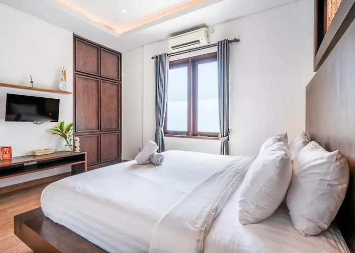 Elvaluna A Modern 2br Pool * Seminyak (Bali)